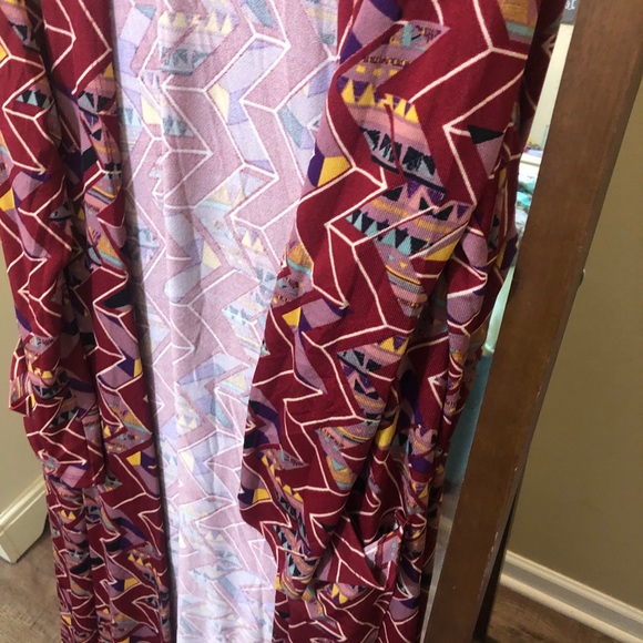 Lularoe Sarah Cardigan - Picture 2 of 5